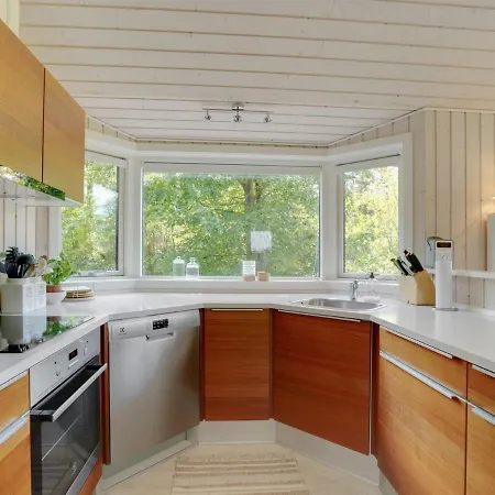 Elevine - 300m To The Inlet By Interhome Vakantiehuis